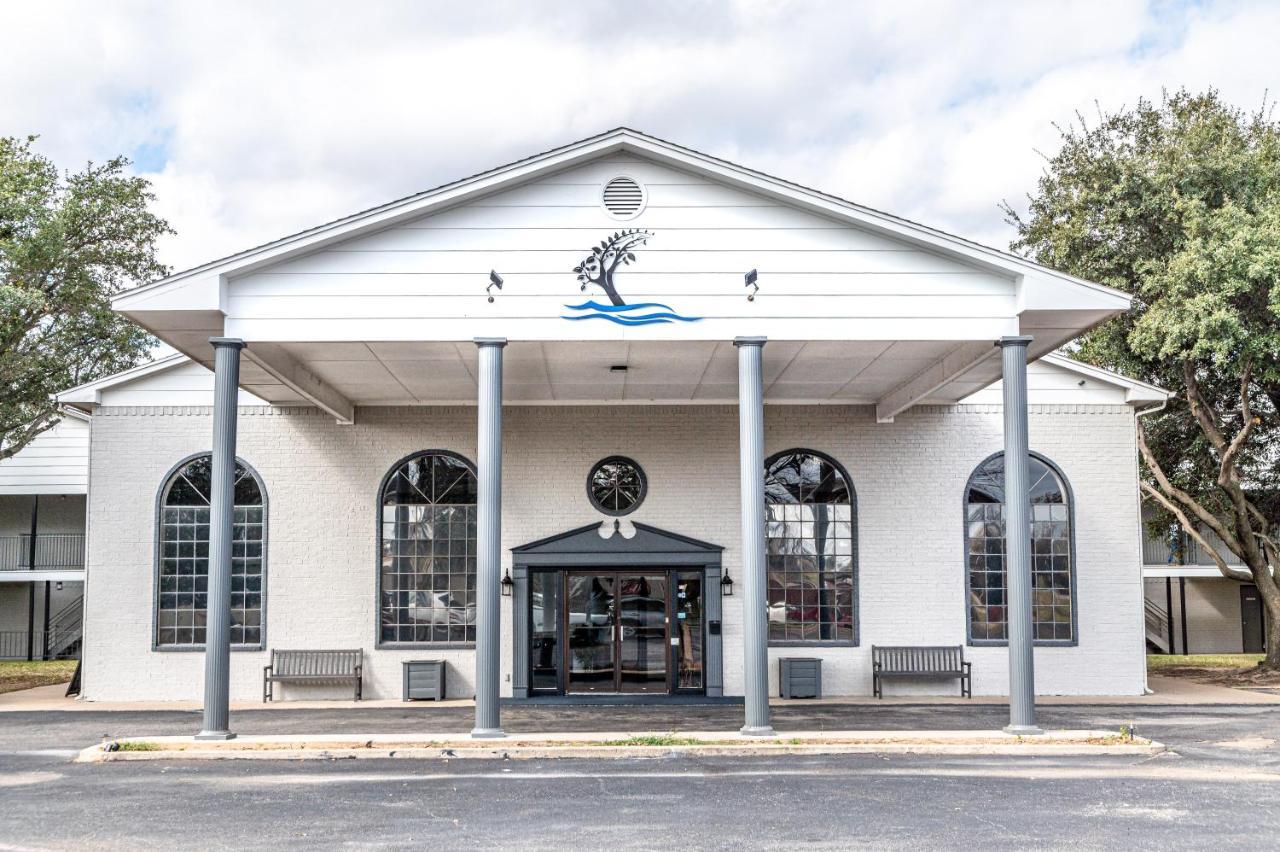 Lake View Inn Granbury Eksteriør billede